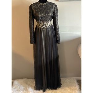 Evening Dress Black and Khaki Crew Neck